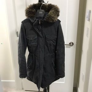 Aritzia Community Paradigm Parka